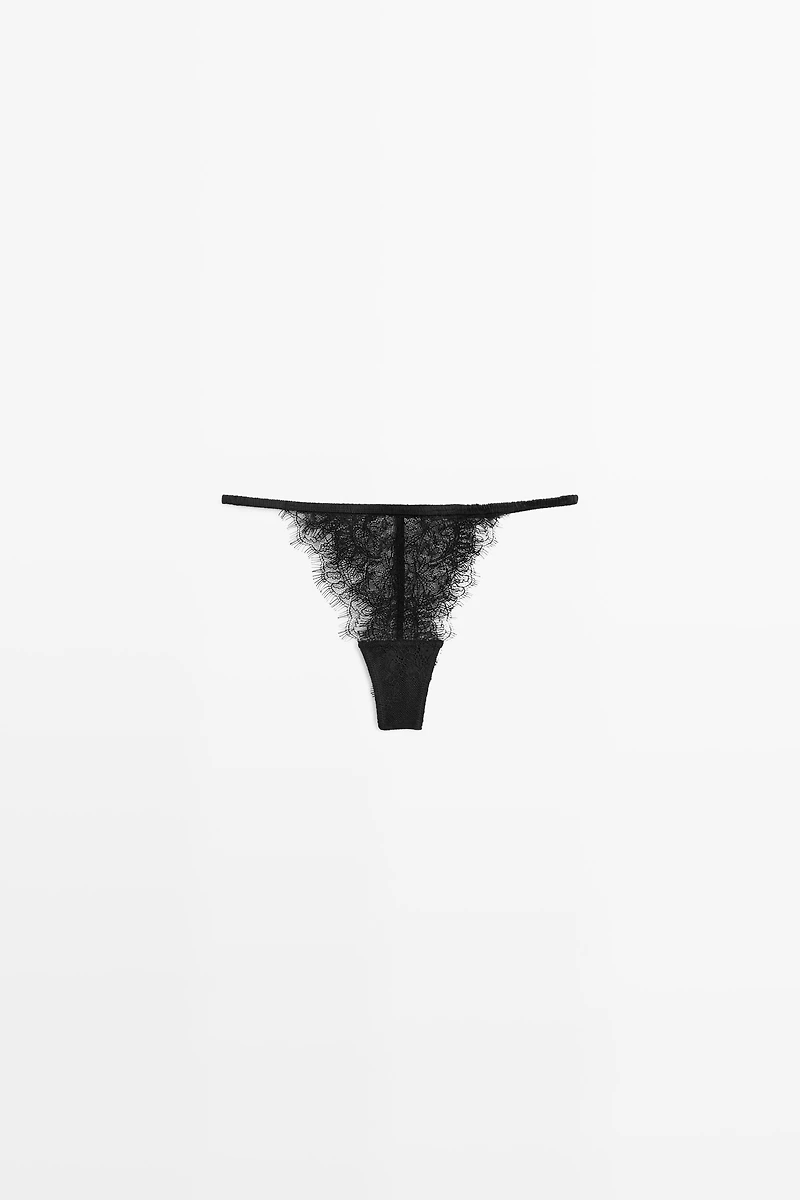 Scalloped lace thong