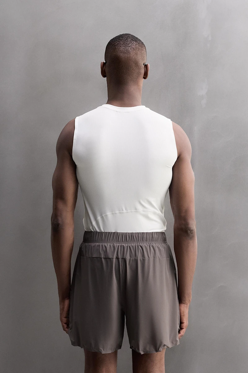 COMPRESSION TANK TOP