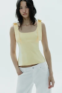 BOW DETAIL STRETCH TOP