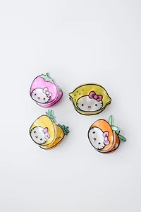 LOT DE QUATRE PINCES FRUITS HELLO KITTY © SANRIO