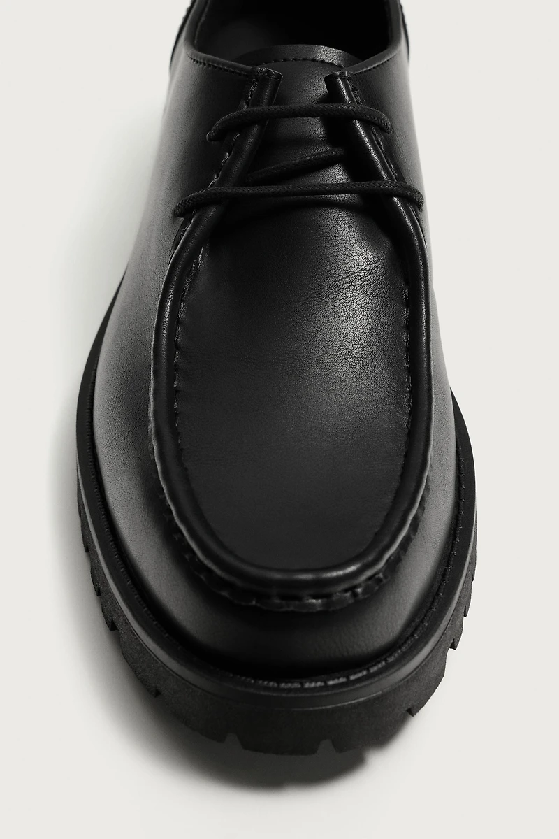 LUG SOLE PIPED SHOES