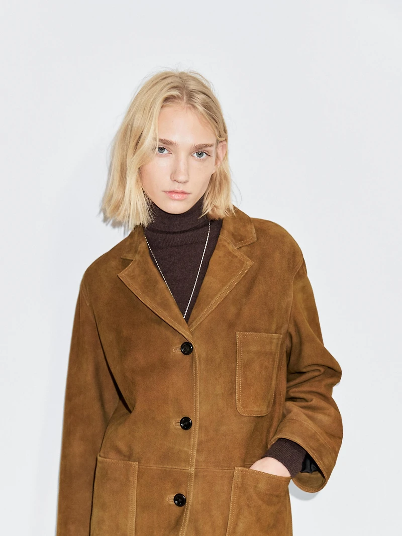 Suede leather blazer with pockets