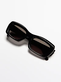 Rectangular sunglasses