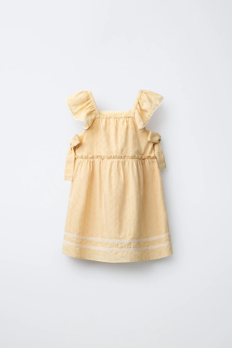 BOW LACE TRIM DRESS