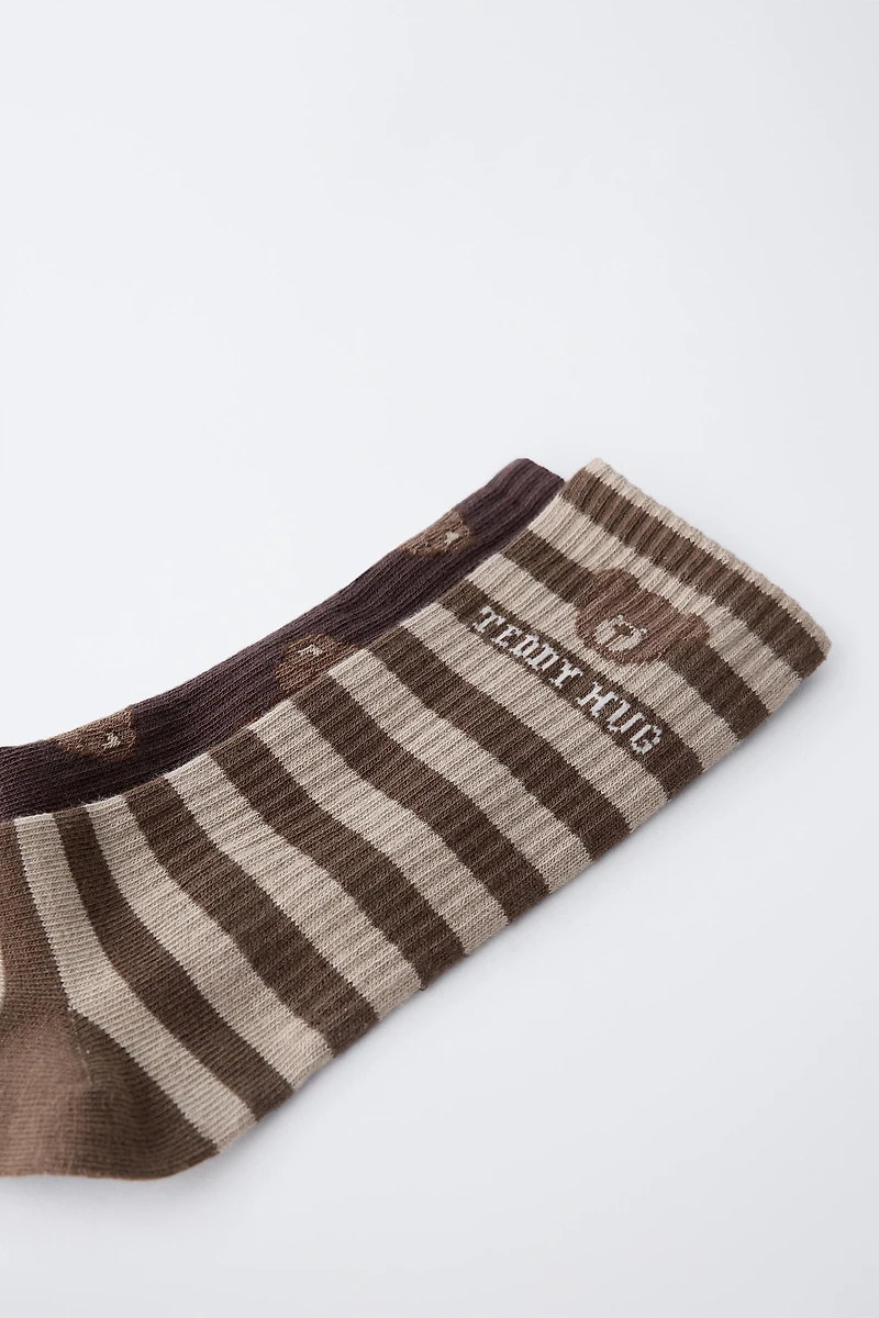 LOT DE DEUX PAIRES CHAUSSETTES MONTANTES OURSON ET RAYURES