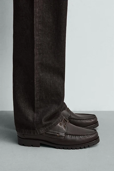 LEATHER BOAT SHOES
