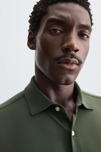 TEXTURED STRETCH SHIRT