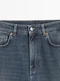 Relaxed fit mid-rise jeans