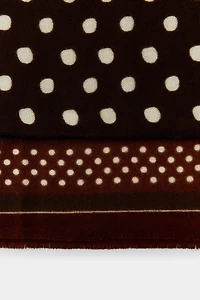 POLKA DOT PRINT SCARF