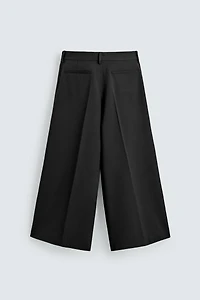 PLEATED WIDE FIT PANTS