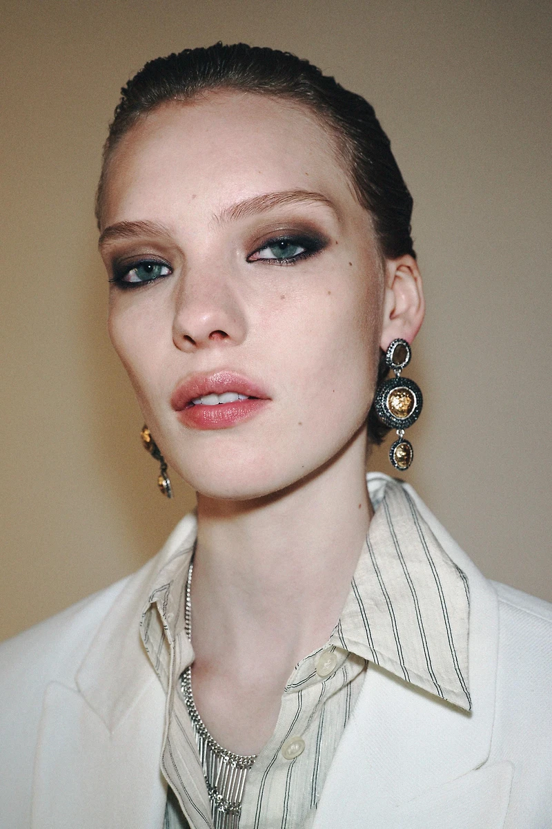 TEXTURED JEWEL TRIPLE EARRINGS