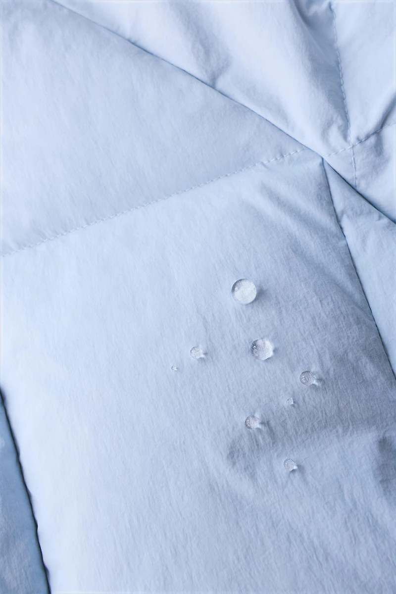 WATER REPELLENT FEATHER AND DOWN PUFFER COAT