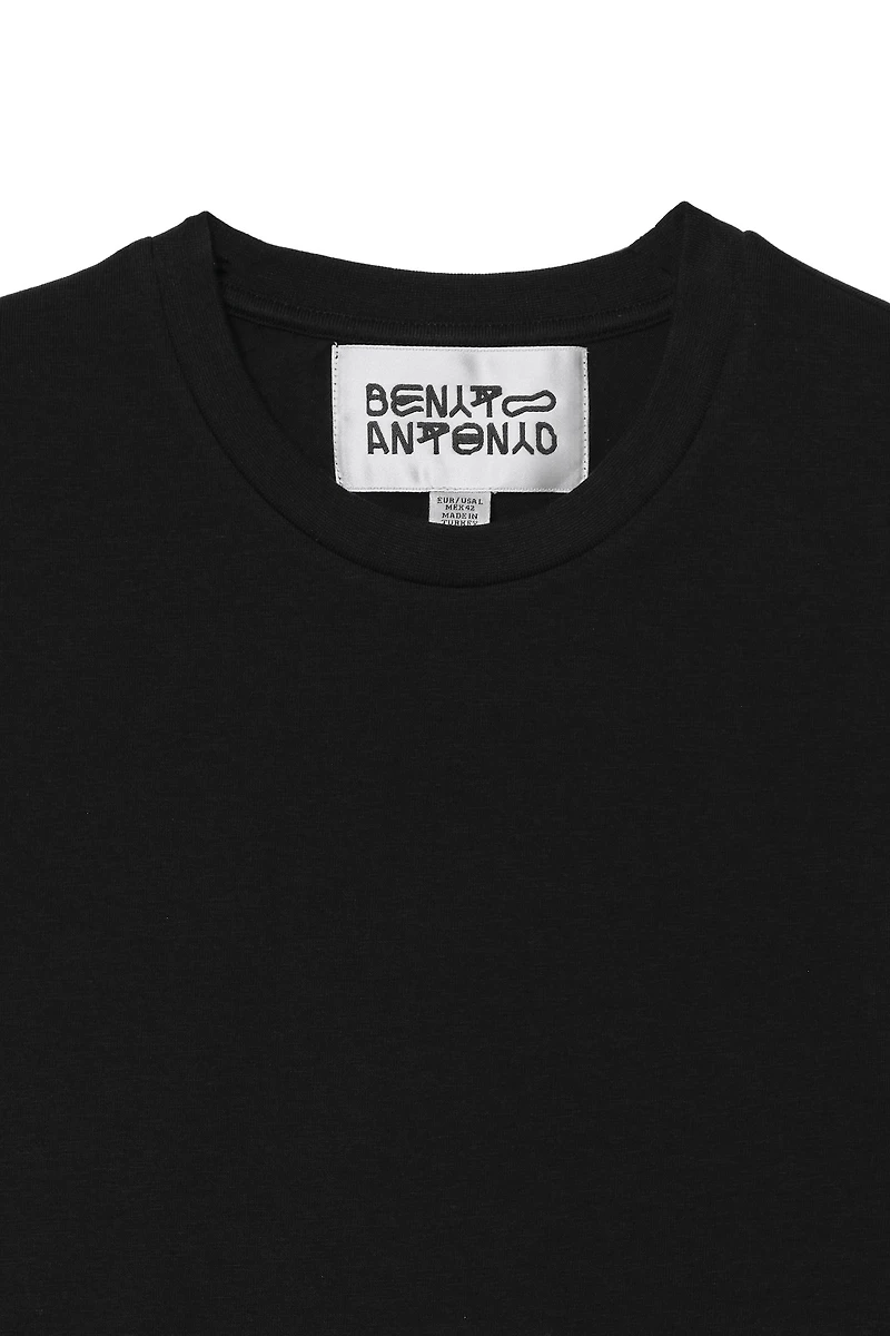 SLIM CROPPED FIT T-SHIRT