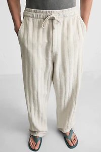 PANTALON COUPE DÉCONTRACTÉE JACQUARD