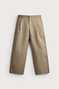 RELAXED FIT PLEATED PANTS