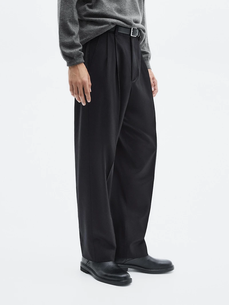 Flannel trousers with darts - LIMITED