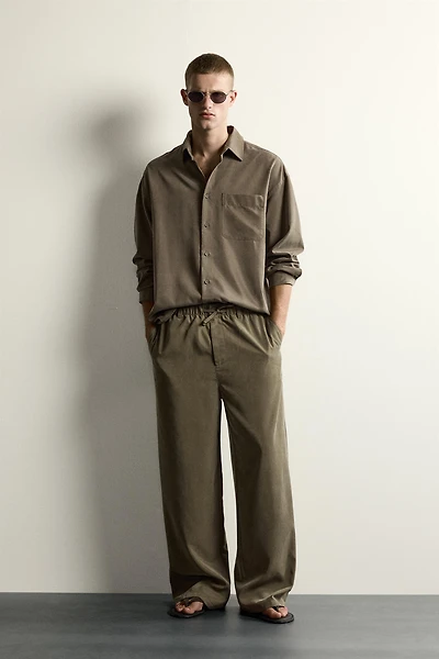 RELAXED FIT FLOWY SHIRT
