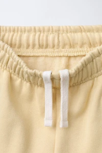 PANTALON DE JOGGING À INSCRIPTIONS