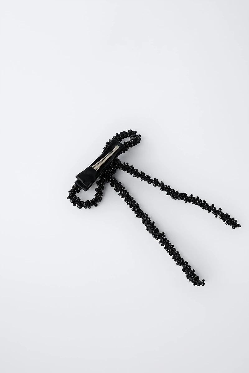 LOT DE DEUX PINCES À CHEVEUX AVEC FANTASIE