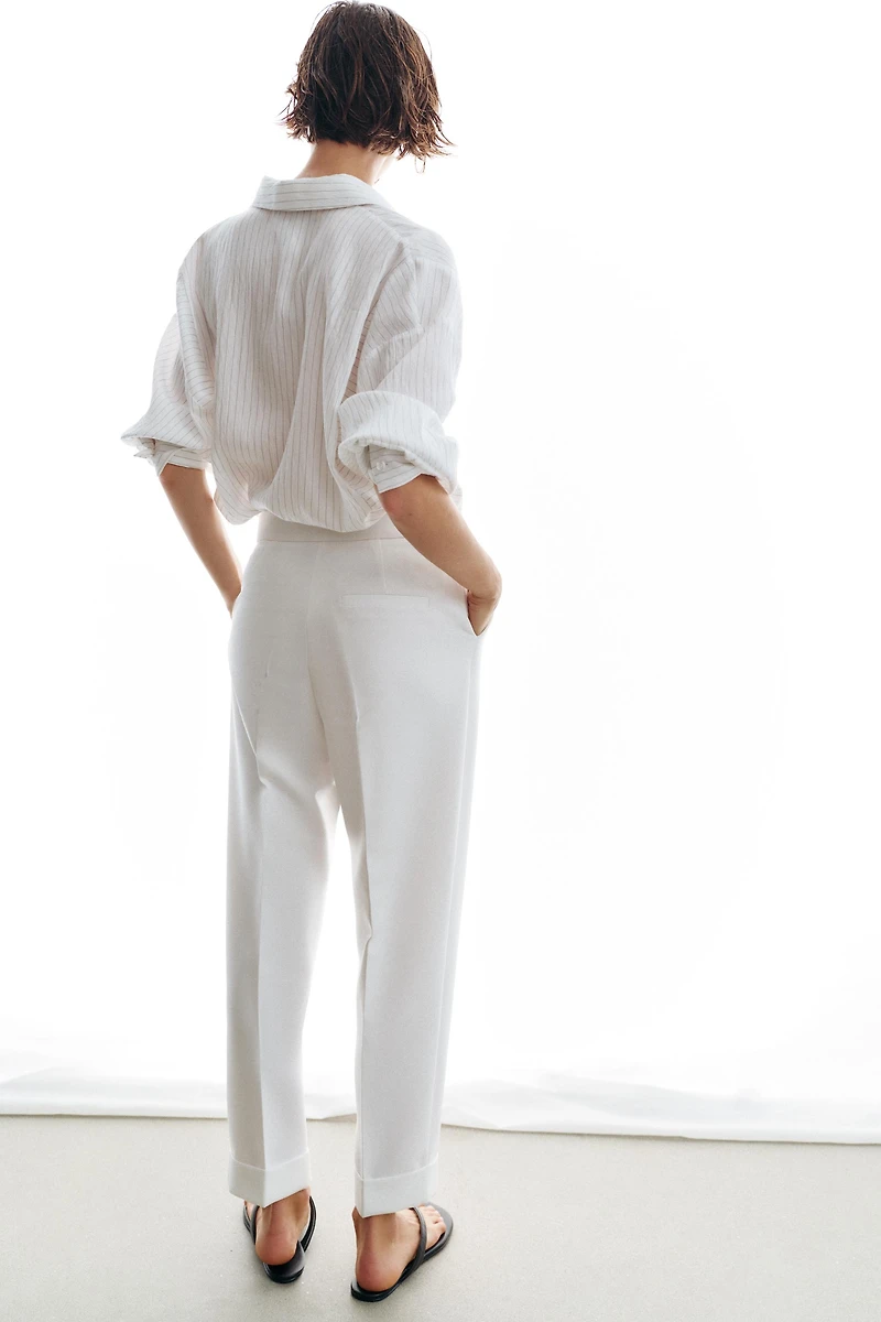 PLEATED CUFFED HEM PANTS