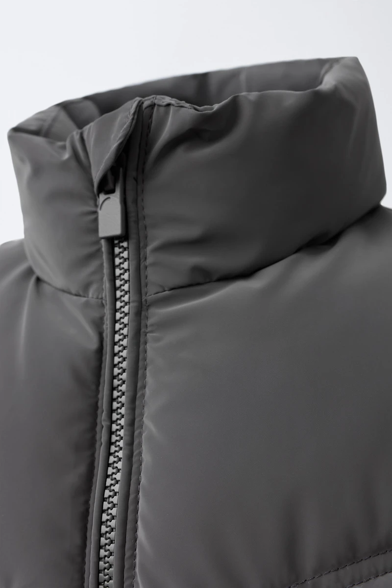 RUBBERIZED VEST