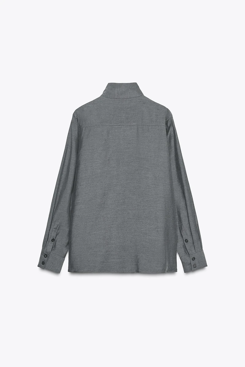 FLOWY HIGH NECK SHIRT