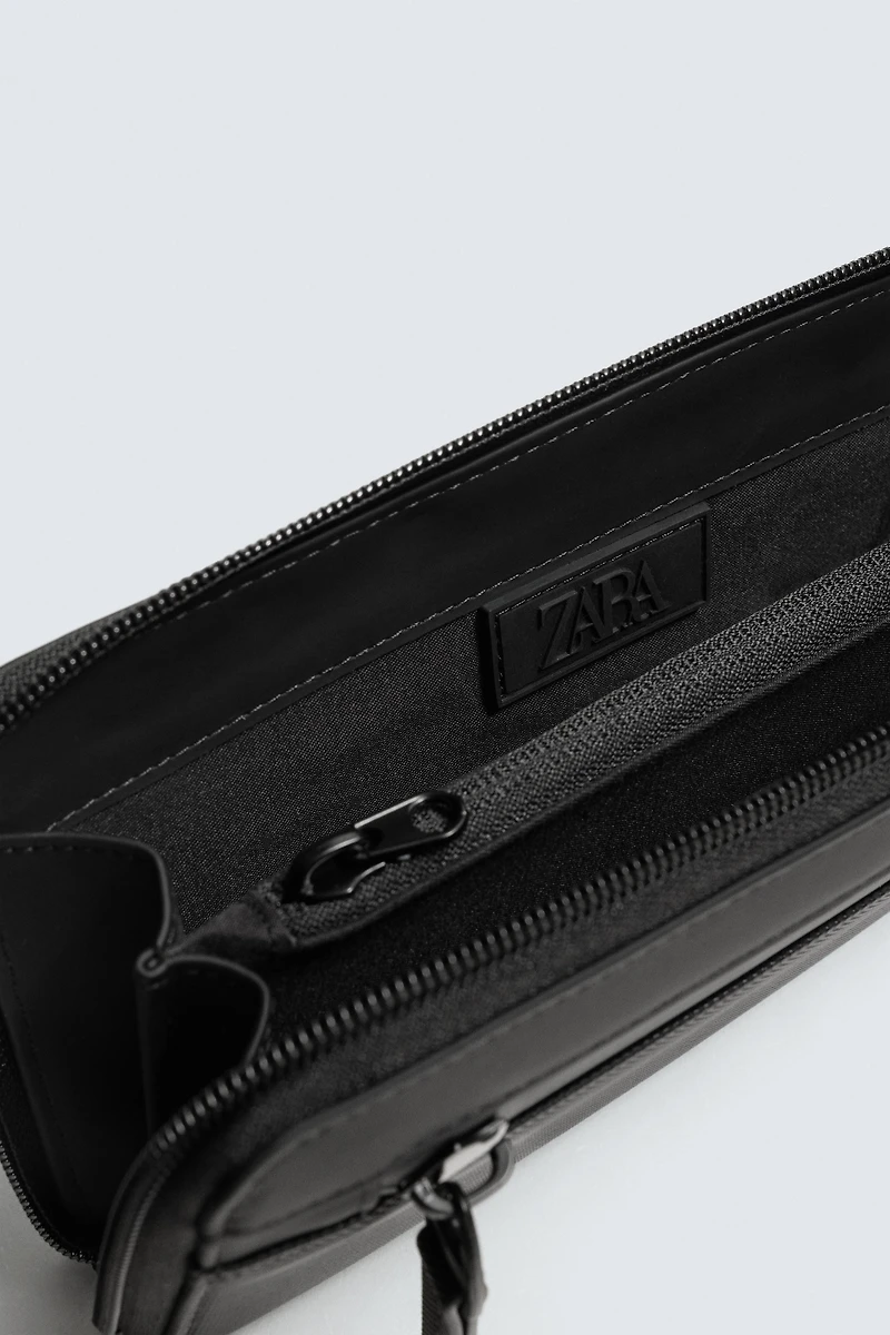 RUBBERIZED WALLET