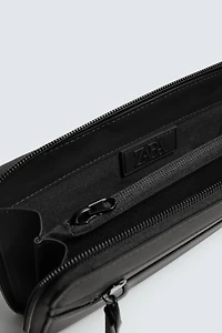 RUBBERIZED WALLET
