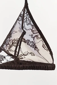 LACE TRIM TRIANGLE BRA