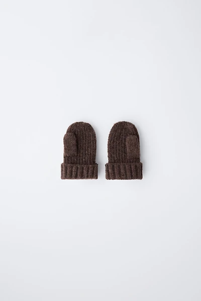 PLAIN KNIT MITTENS