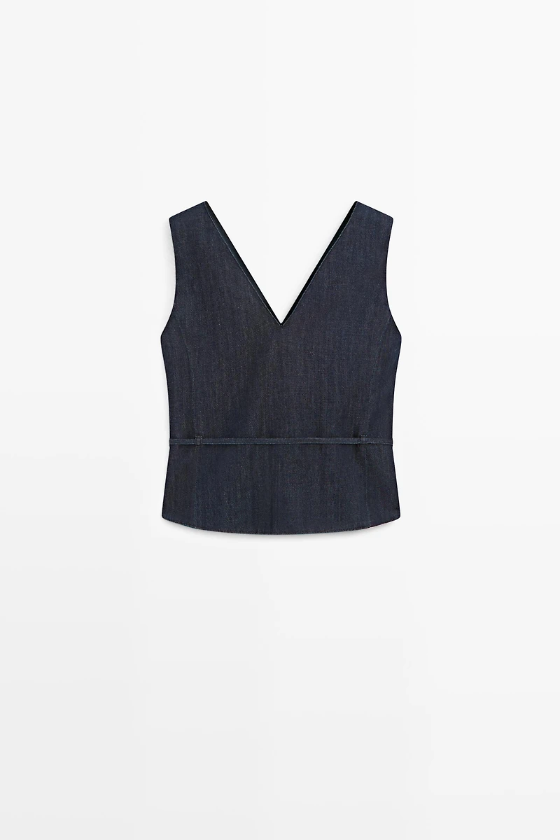 Total look denim vest