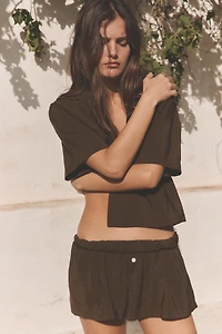 FLOWY SHORTS WITH BUTTONS