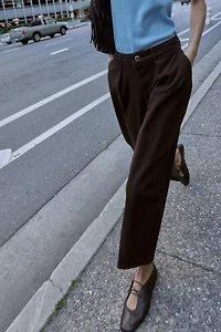 BALLOON PLEATED PANTS