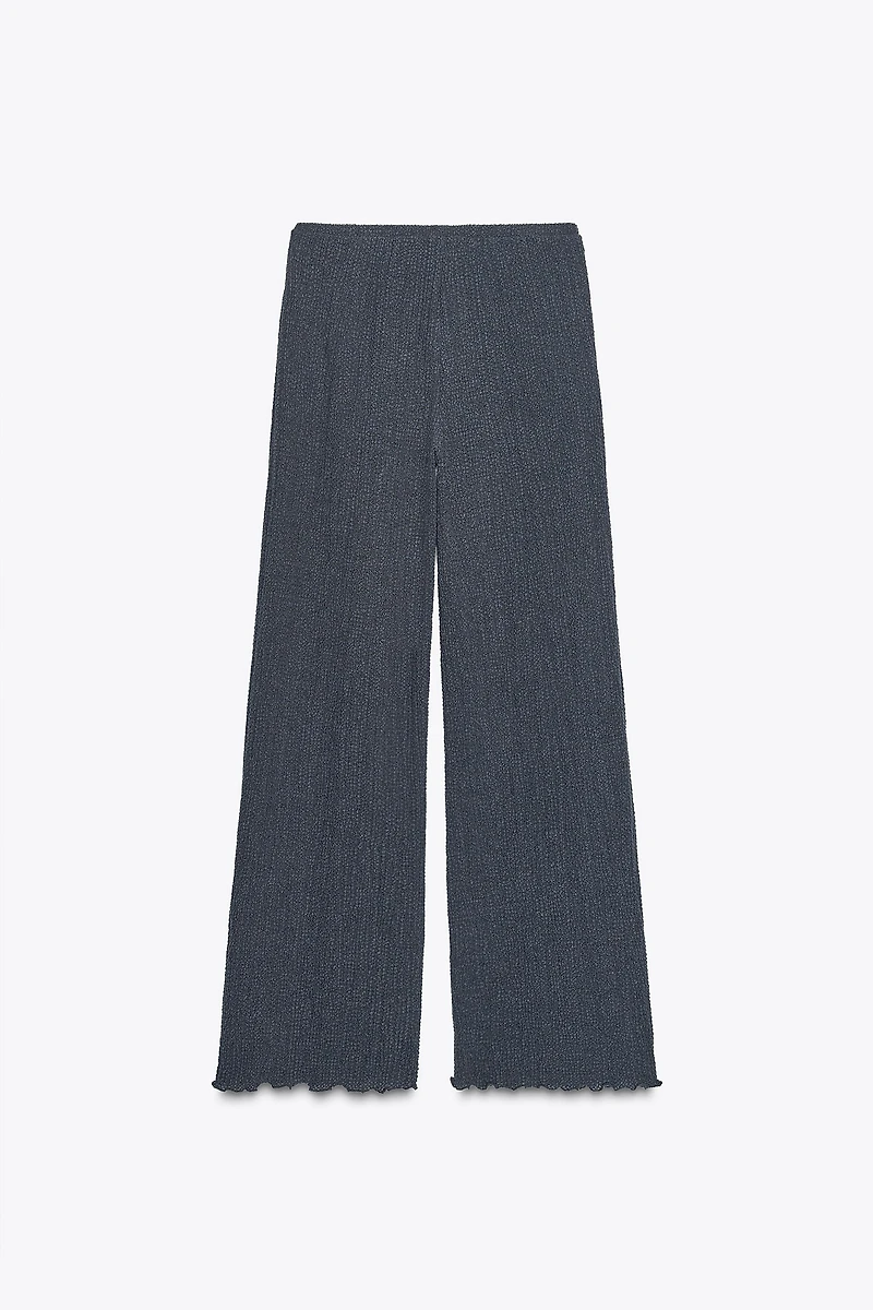 TEXTURED STRAIGHT LEG PANTS