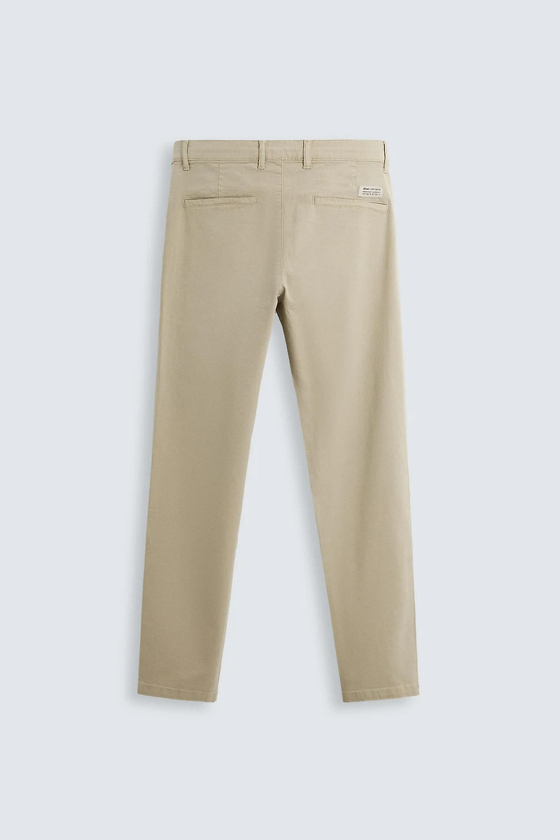PANTALON CHINO SKINNY