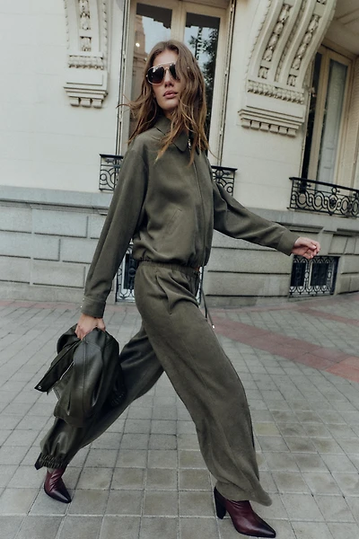 PANTALON LARGE À TAILLE ÉLASTIQUE