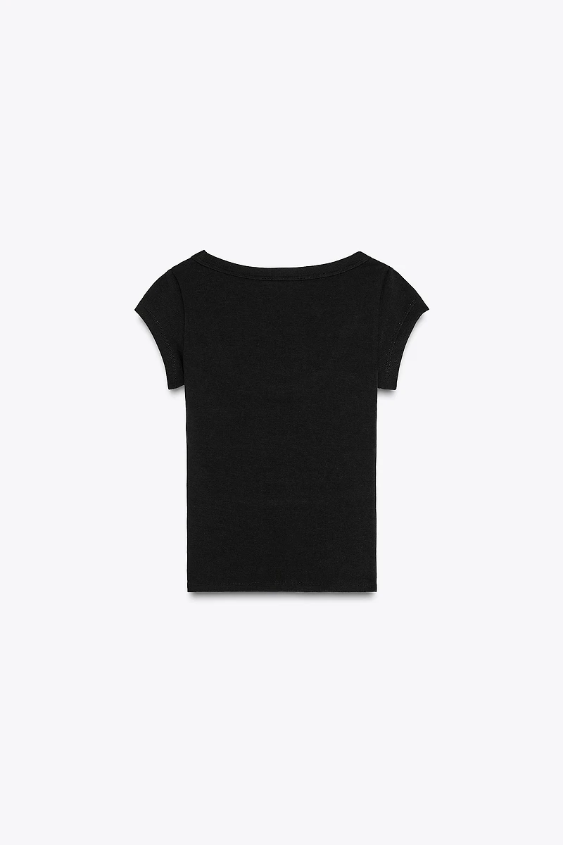 SCOOP NECK TOP