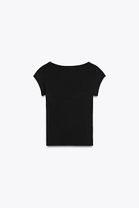 SCOOP NECK TOP