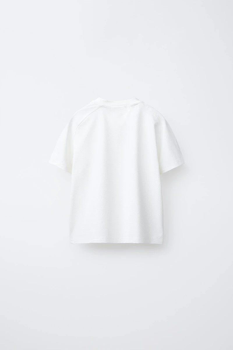 T-SHIRT TECHNIQUE LOGO