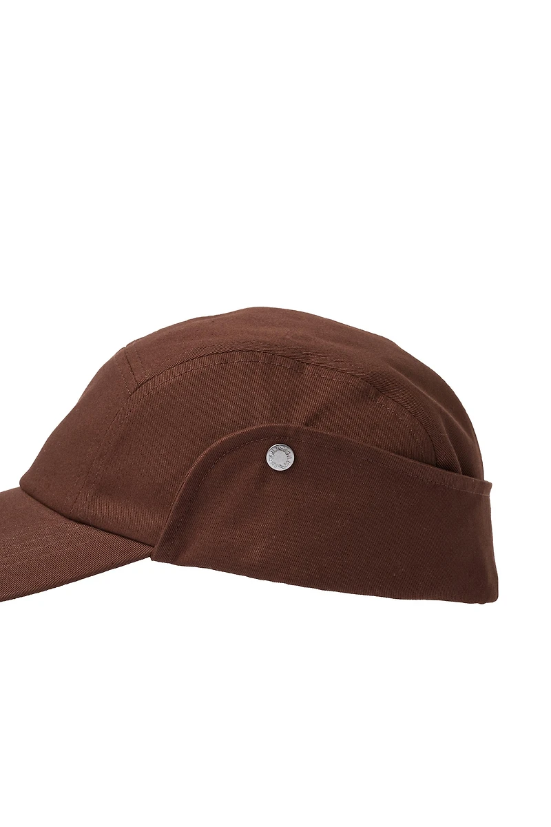CASQUETTE À CACHE-OREILLES