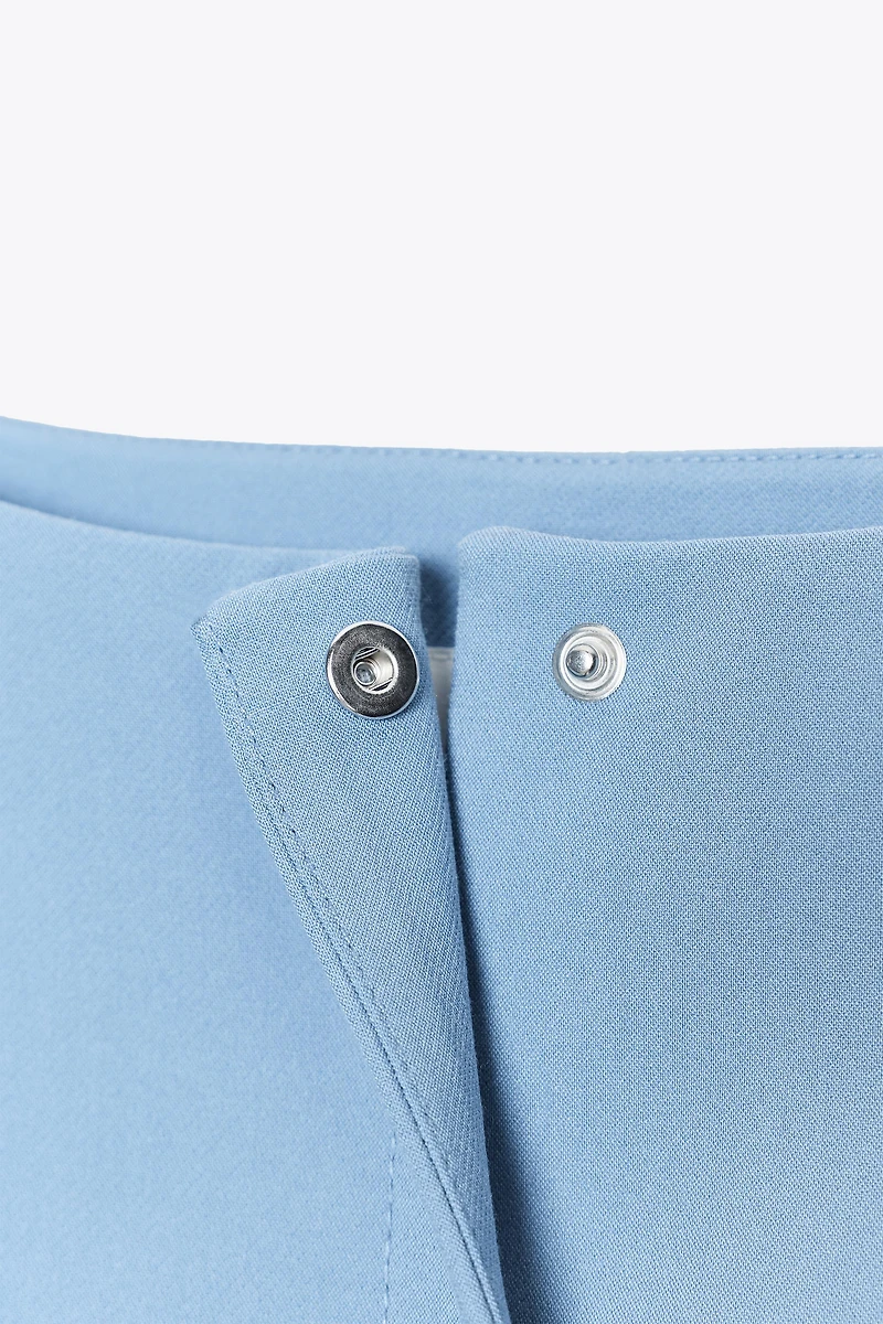 FITTED VEST