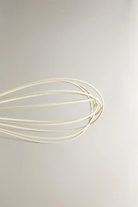 SILICONE AND WOOD WHISK