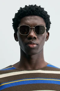 LIMITED EDITION STRIPED JACQUARD JUMPER