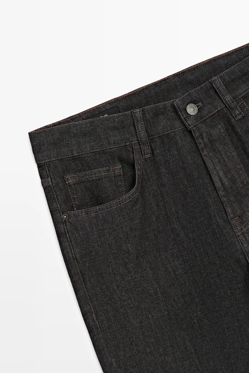Lightweight tapered fit desized jeans