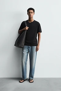 LIGHTWEIGHT T-SHIRT WITH IRREGULAR FINISH