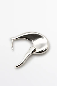 Boucles d’oreilles créoles lignes fluides