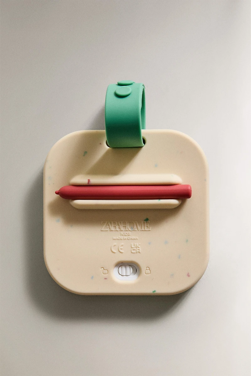 CHILDREN'S TOY BACKPACK WITH A BLACKBOARD