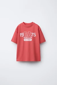 VARSITY TEXT T-SHIRT