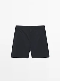 Plain swimming trunks with waist detail