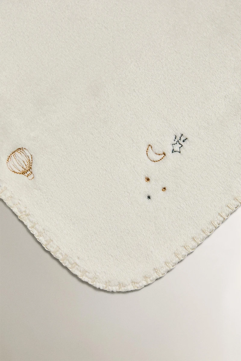 EMBROIDERED BALLOON BABY FLEECE BLANKET